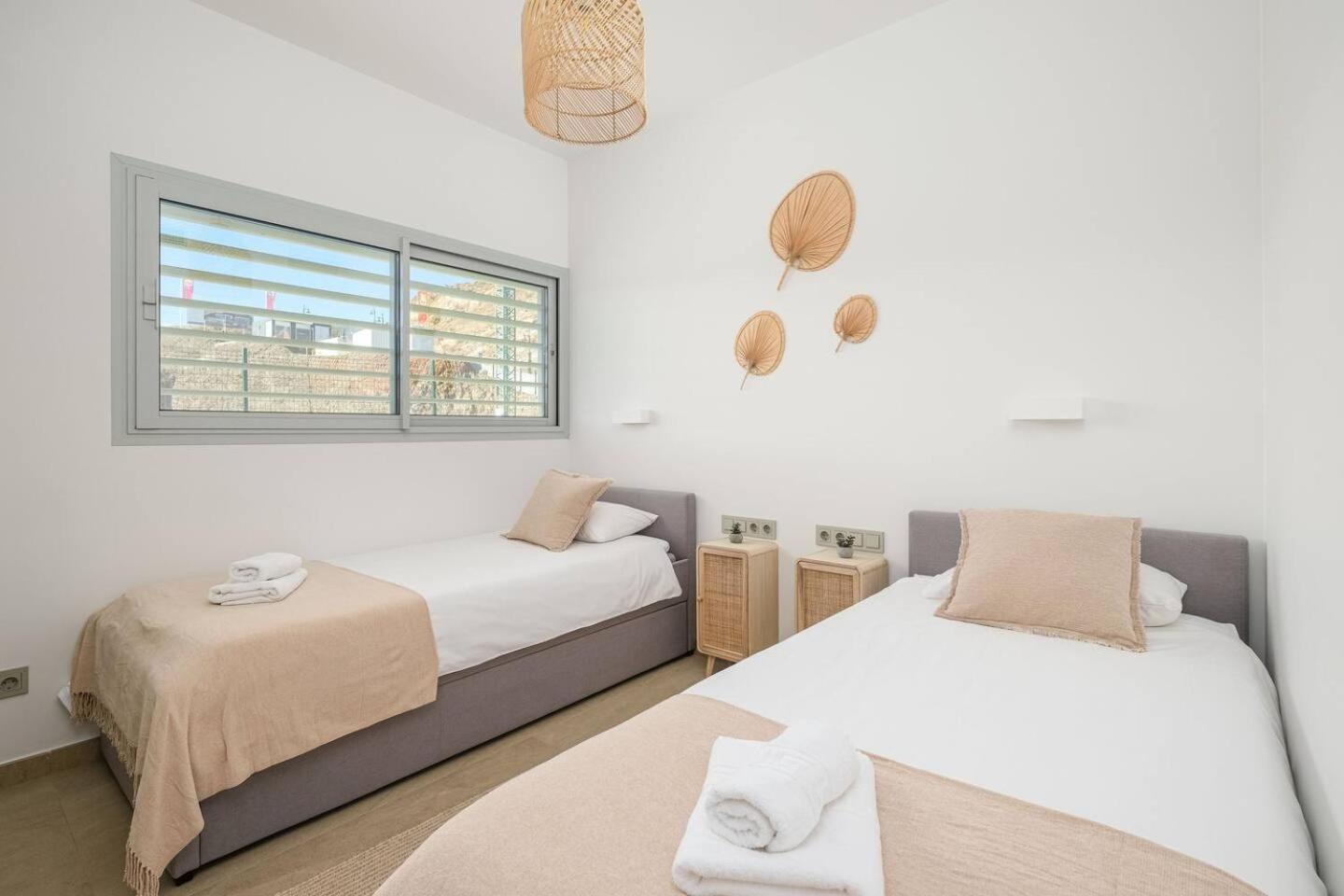 Med Two Luxury With Sea View Lägenhet
